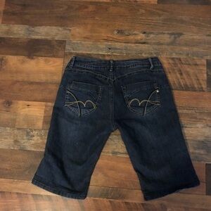 Rebel By Right distressed blue jean shorts with rhinestone stud on pocket sz 9